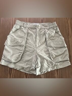 Columbia Men’s GRT Light Beige Outdoor Cargo Shorts Size Medium